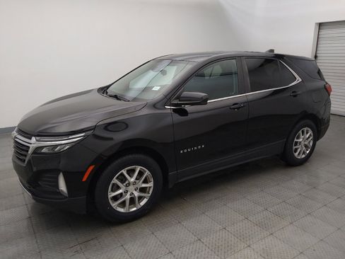 Used 2022 Chevrolet Equinox LT w/ Driver Convenience Package FWD image 2