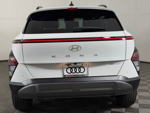 Used 2025 Hyundai Kona Limited AWD/4WD image 10