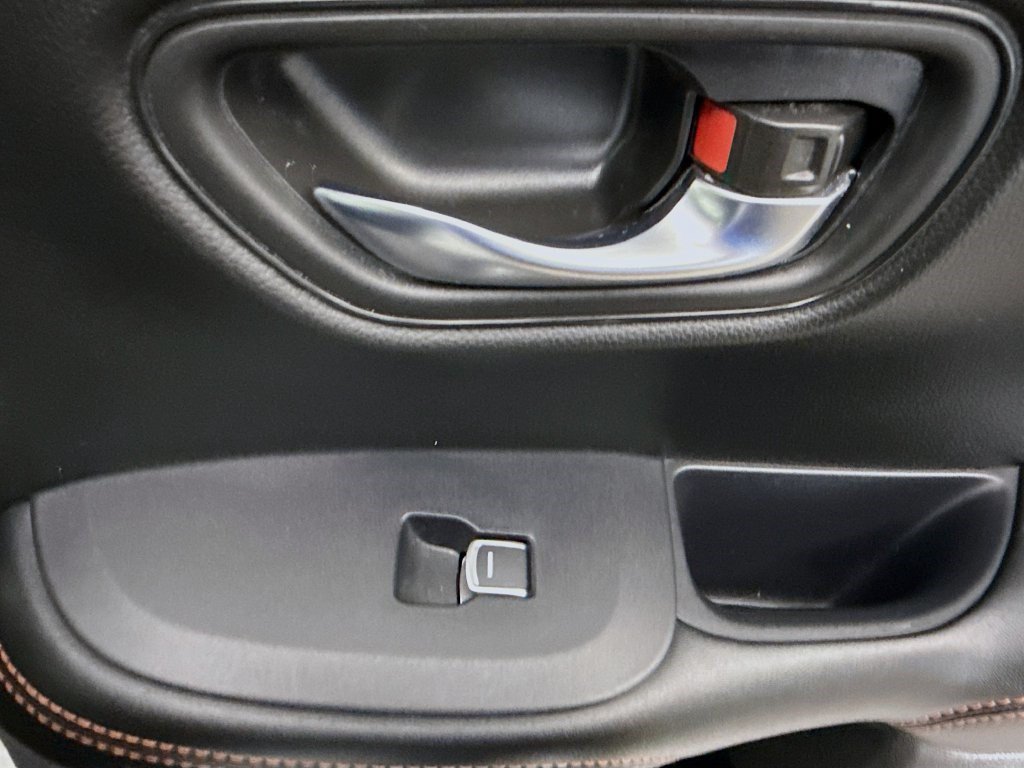 Used 2023 Honda HR-V Sport image 30