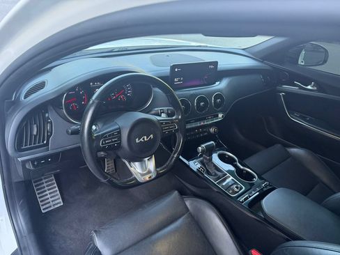 Used 2022 Kia Stinger GT-Line RWD image 14