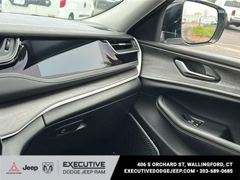 Used 2023 Jeep Grand Cherokee 4xe image 21