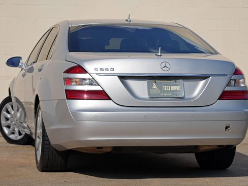 Used 2007 Mercedes-Benz S 550 image 5