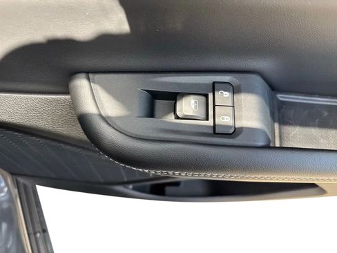 New 2026 Jeep Grand Cherokee Laredo AWD/4WD image 27