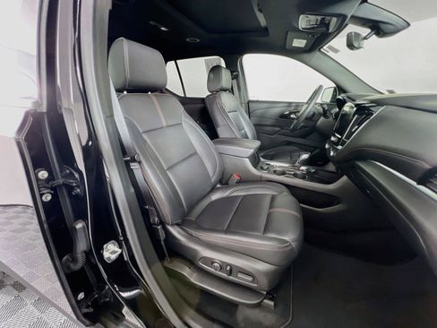 Used 2023 Chevrolet Traverse RS AWD/4WD image 30