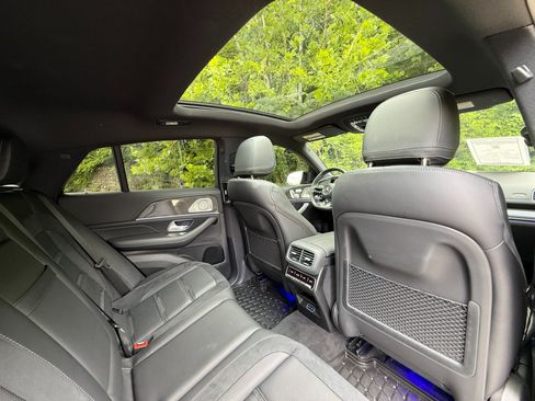 Used 2025 Mercedes-Benz GLE 53 AMG 4MATIC Coupe image 28
