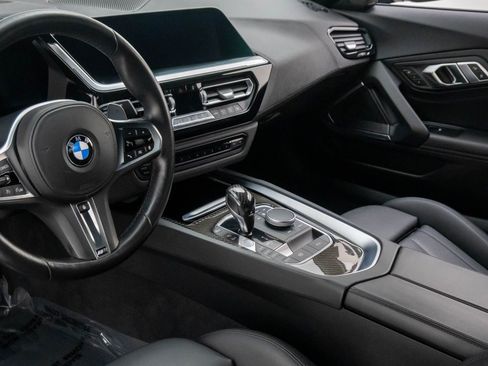 Used 2020 BMW Z4 sDrive30i w/ M Sport Package image 11