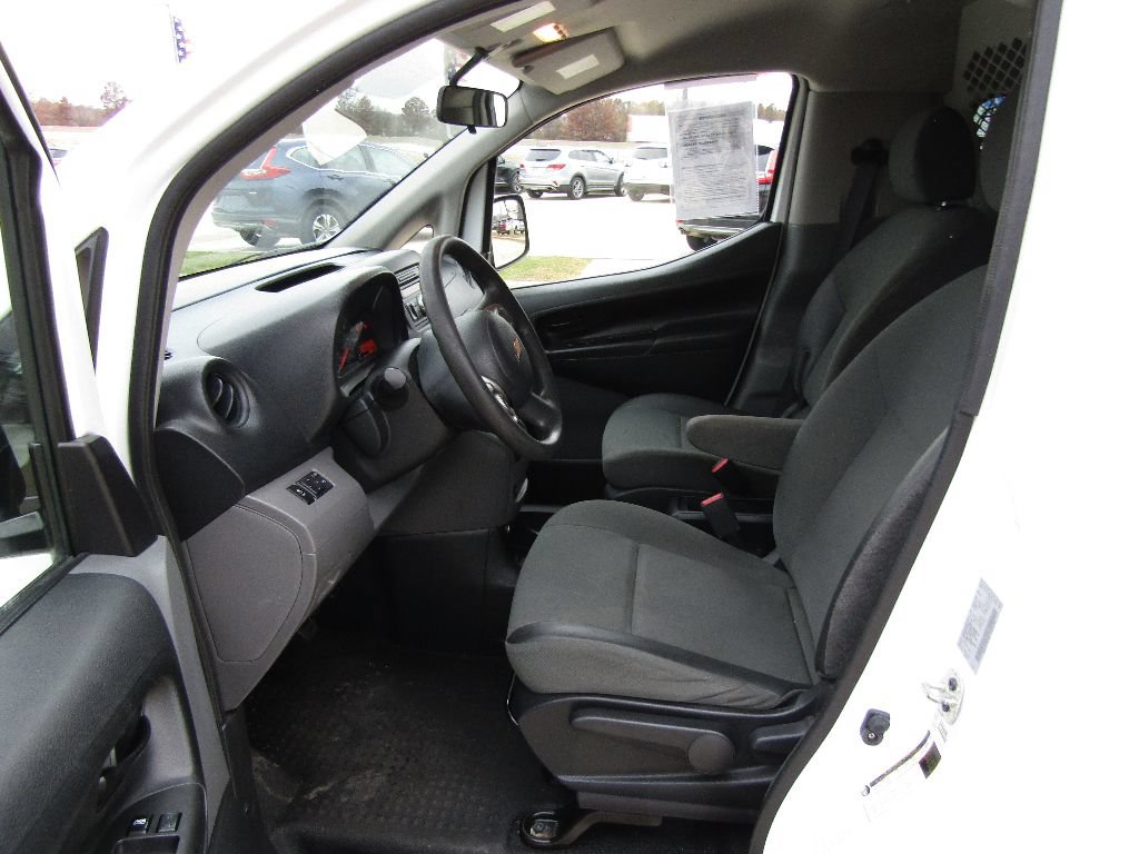 Used 2017 Chevrolet City Express LT FWD image 7