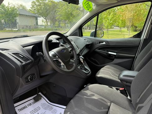 Used 2017 Ford Transit Connect XLT FWD image 11