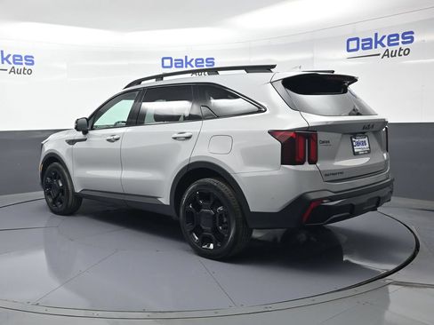 Certified 2026 Kia Sorento SX AWD/4WD image 5