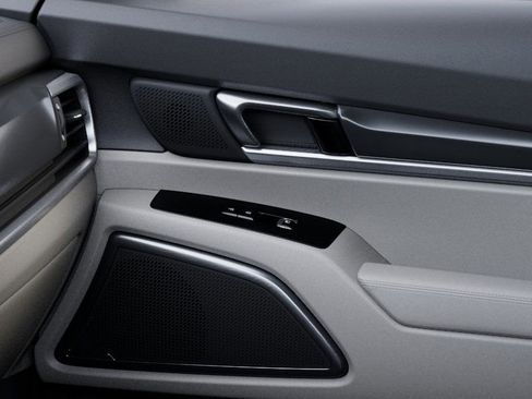 New 2025 Kia Telluride S image 25