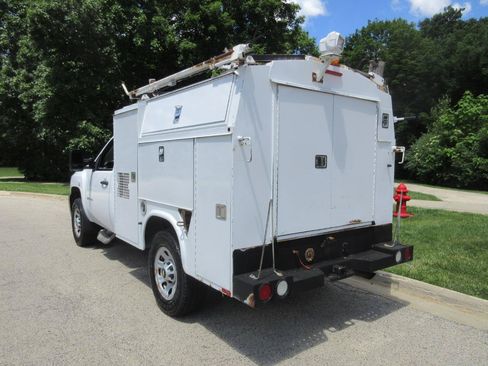 Used 2012 Chevrolet Silverado 3500 W/T AWD/4WD image 31