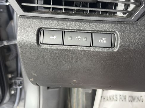 Used 2023 Nissan Altima 2.5 SV FWD image 25