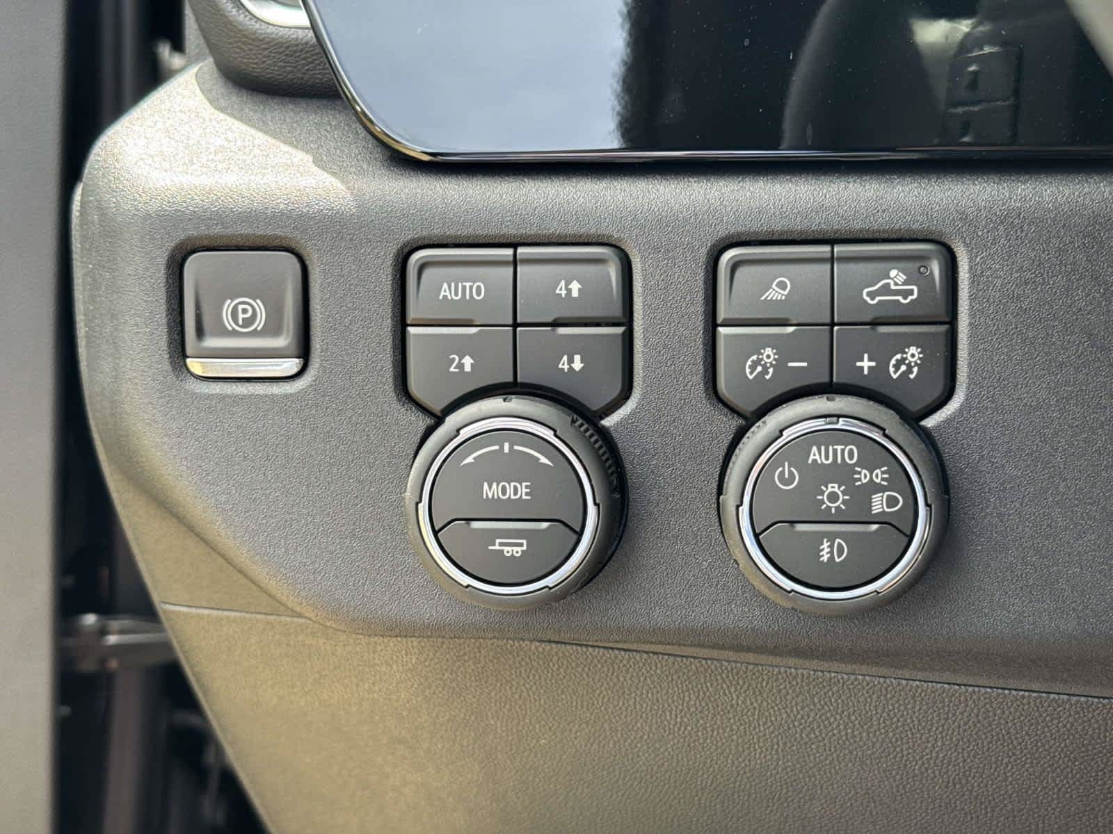 New 2026 Chevrolet Silverado 1500 RST w/ RST All Star Premium Package AWD/4WD image 13