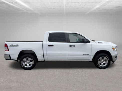 Used 2023 RAM 1500 Big Horn AWD/4WD image 7