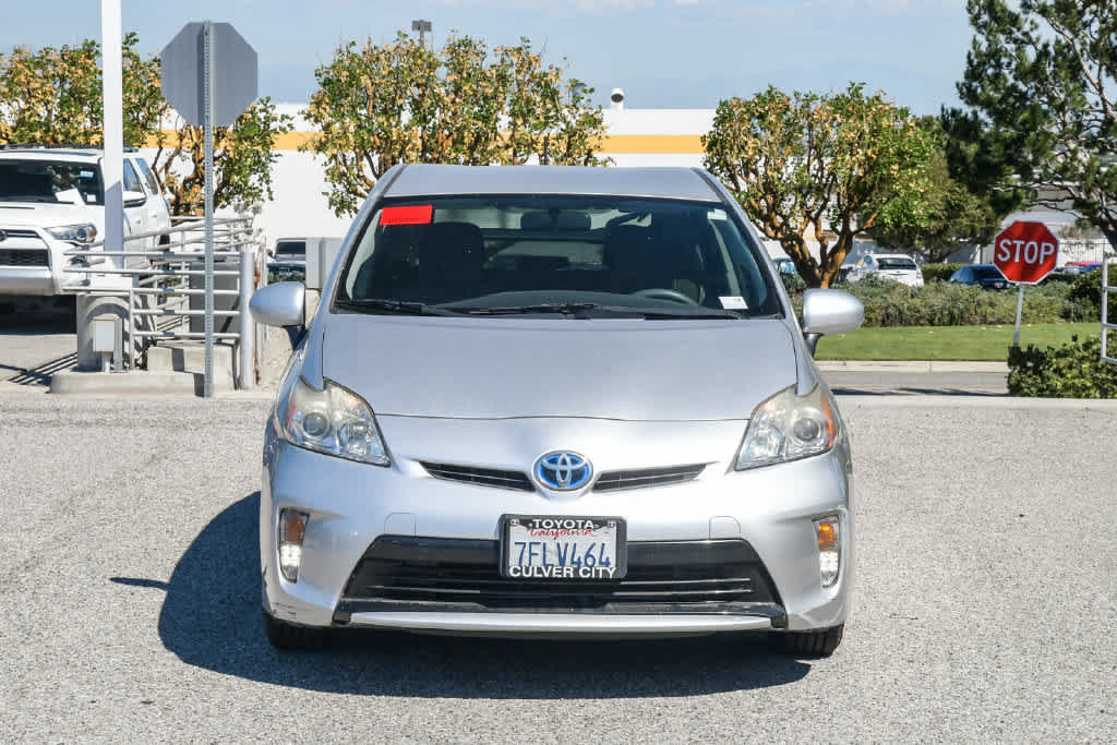 Used 2014 Toyota Prius Three FWD image 2