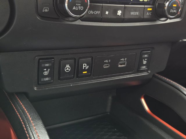 Used 2023 Nissan Frontier Pro-X w/ Pro Convenience Package RWD image 17