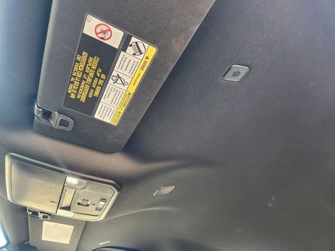 Certified 2025 Toyota Tacoma TRD Sport image 26