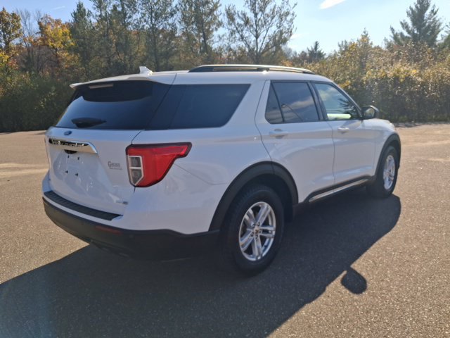 Used 2020 Ford Explorer XLT AWD/4WD image 8