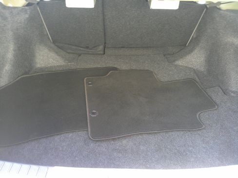 Used 2013 Toyota Corolla LE image 35