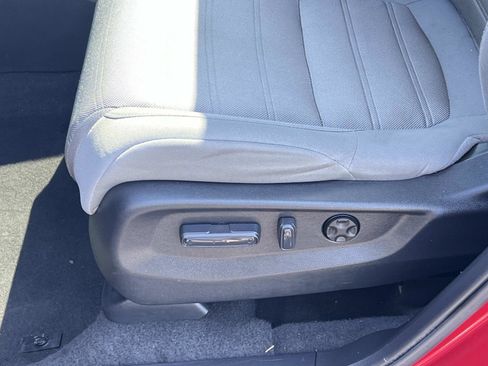 Used 2021 Honda CR-V EX image 17