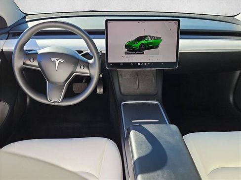 Used 2023 Tesla Model 3 Standard Range RWD image 17