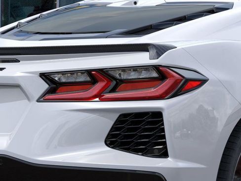 Used 2025 Chevrolet Corvette Stingray Coupe w/ 1LT image 11