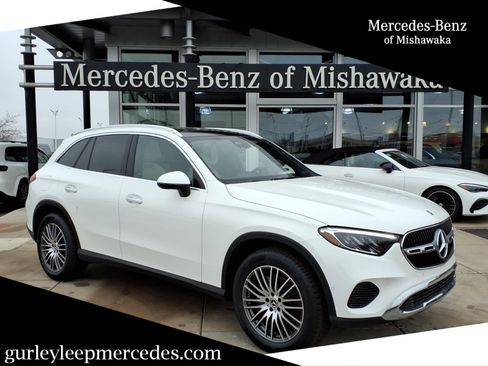 New 2026 Mercedes-Benz GLC 300 4MATIC image 1