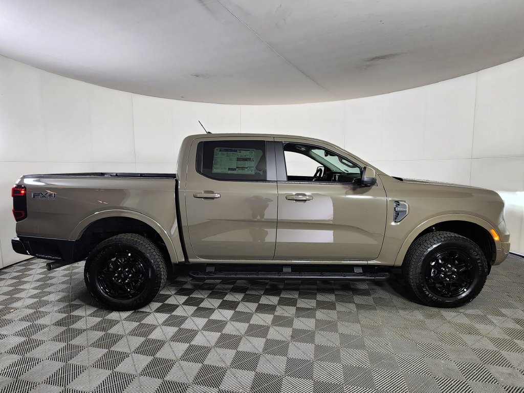 New 2026 Ford Ranger Lariat w/ FX4 Off-Road Package AWD/4WD image 9