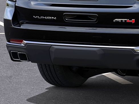 New 2026 GMC Yukon AT4 Ultimate AWD/4WD image 14