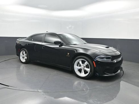 Used 2023 Dodge Charger R/T w/ Blacktop Package RWD image 36