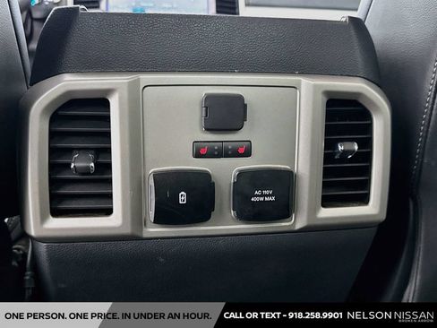 Used 2022 Ford F250 Lariat w/ Black Appearance Package AWD/4WD image 26