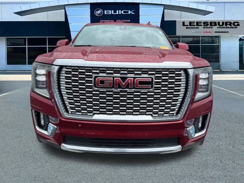 Used 2022 GMC Yukon Denali image 2