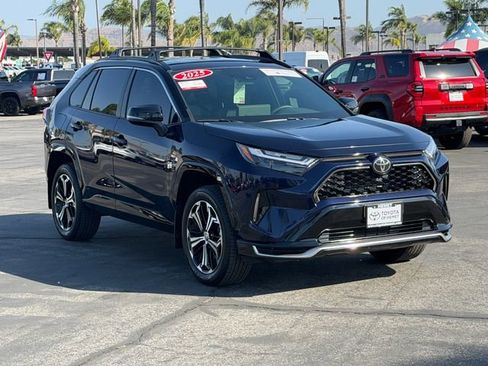 Used 2025 Toyota RAV4 XSE w/ Weather Package AWD/4WD image 3