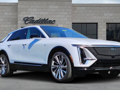 New 2026 Cadillac Lyriq Signature Luxury