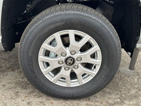 New 2026 Toyota Tacoma SR5 image 12