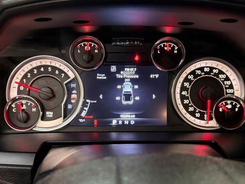 Used 2015 RAM 1500 Sport w/ Ignition Orange Sport Package image 29