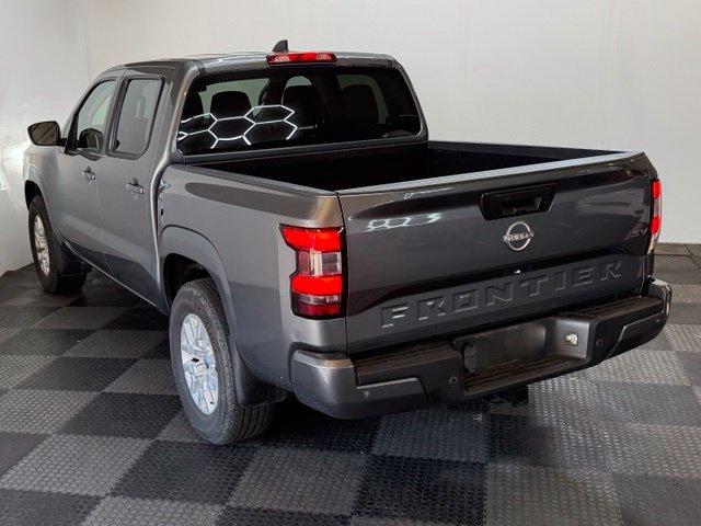 Used 2023 Nissan Frontier SV w/ Technology Package RWD image 7