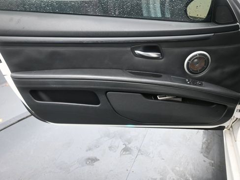 Used 2013 BMW M3 Coupe w/ Premium Pkg image 14