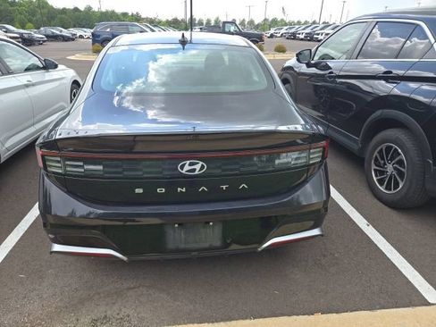 Used 2025 Hyundai Sonata SEL FWD image 5