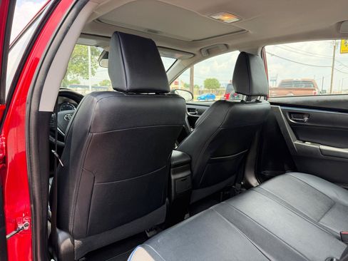 Used 2017 Toyota Corolla XSE FWD image 11