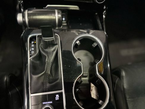 Used 2021 Kia Stinger GT-Line image 19