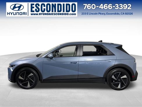 New 2026 Hyundai Ioniq 5 SEL image 2