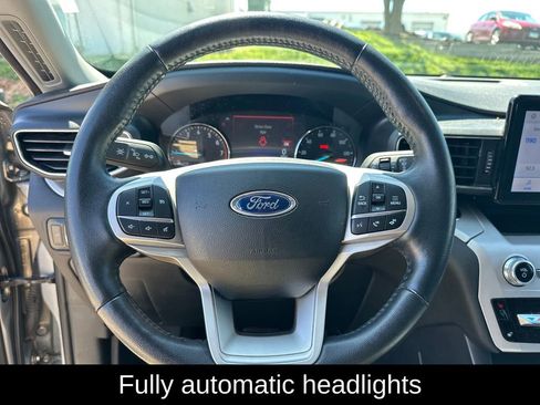 Used 2024 Ford Explorer XLT w/ Equipment Group 202A AWD/4WD image 16