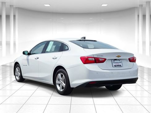 Used 2023 Chevrolet Malibu LS FWD image 3