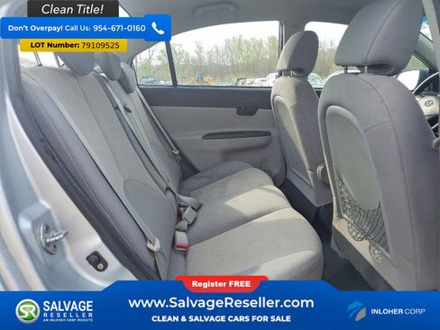 Used 2011 Hyundai Accent GLS w/ Premium Pkg 4 FWD image 13