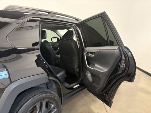 Used 2024 Toyota RAV4 Adventure w/ Convenience Package AWD/4WD image 30
