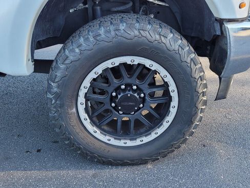 Used 2018 Ford F250 Lariat w/ Lariat Ultimate Package image 17