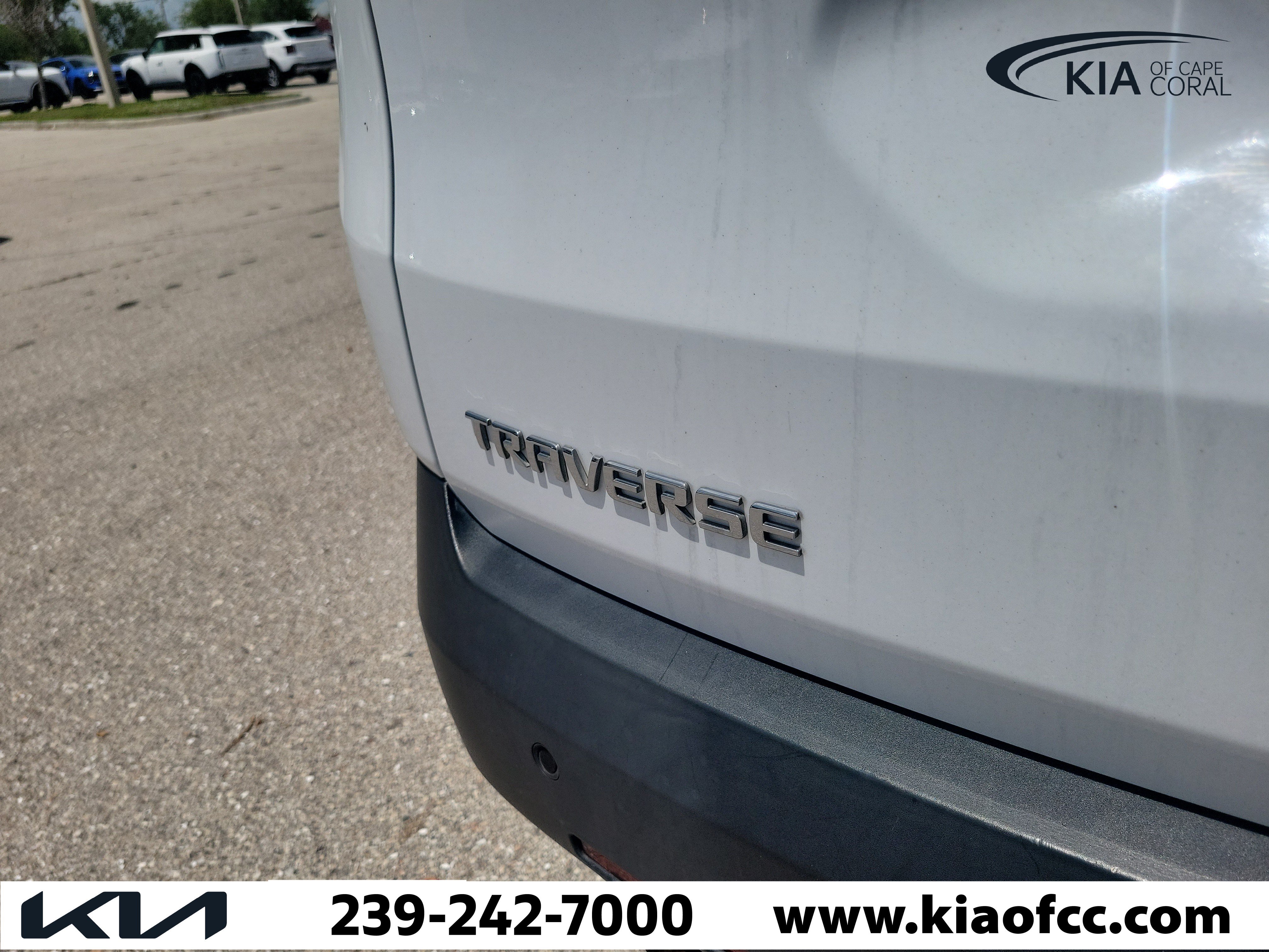 Used 2021 Chevrolet Traverse LT FWD image 10