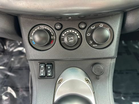 Used 2006 Mitsubishi Eclipse GT FWD image 25