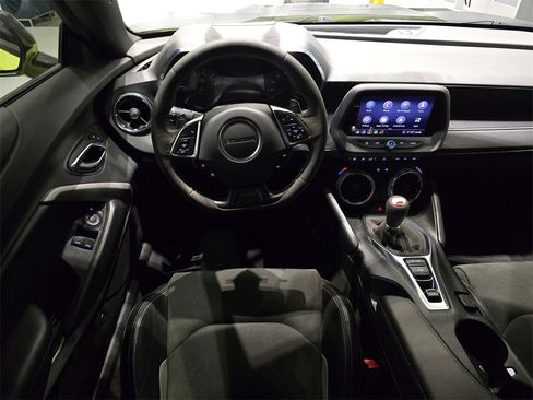 Used 2020 Chevrolet Camaro SS image 18